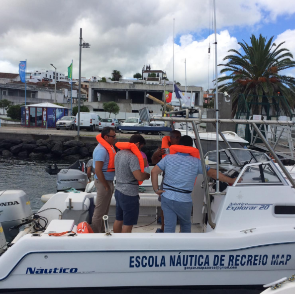 Formandos a bordo durante a formação